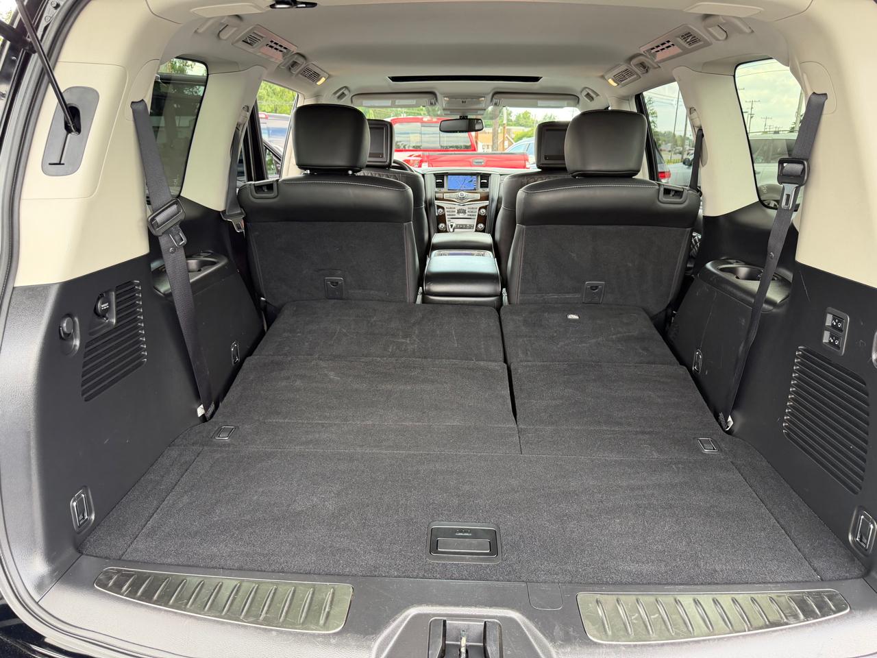 Infiniti QX80 LUXE AWD 2019