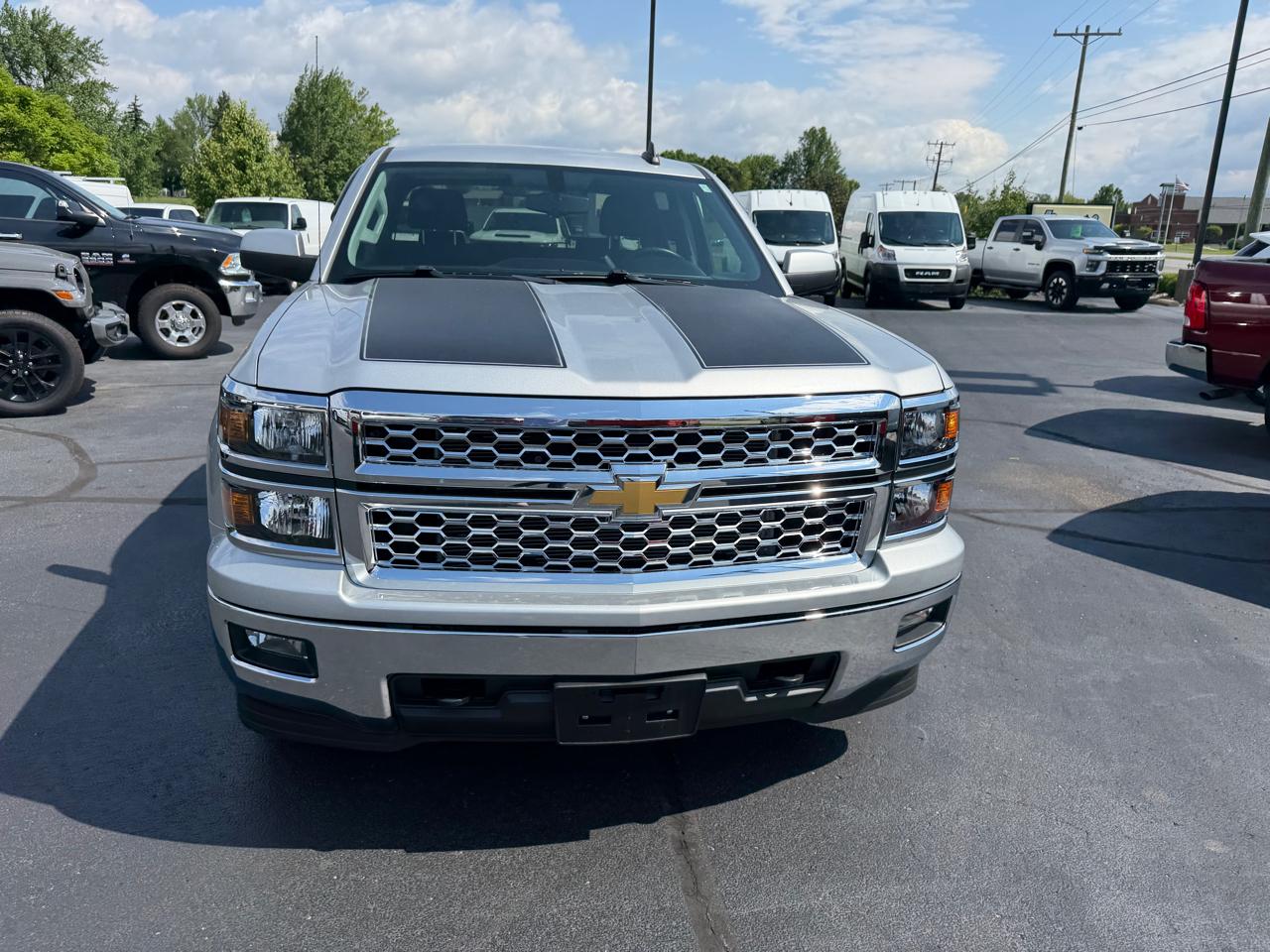 Chevrolet Silverado 1500 4WD Crew Cab 143.5" LT w/1LT 2015