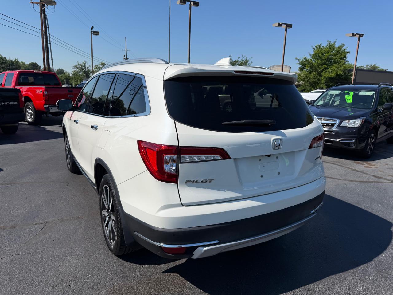 Honda Pilot Touring 7-Passenger 2WD 2019