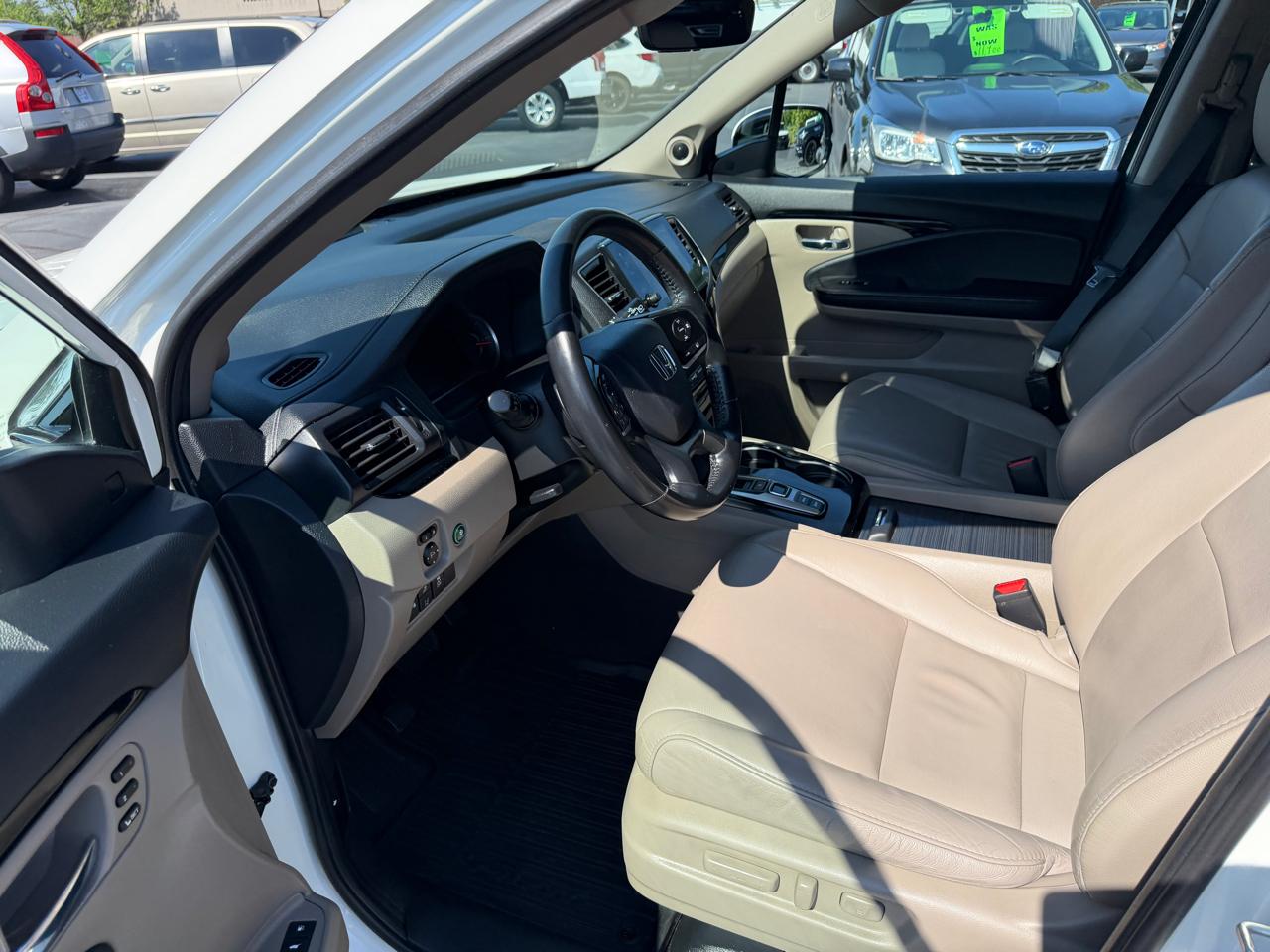 Honda Pilot Touring 7-Passenger 2WD 2019