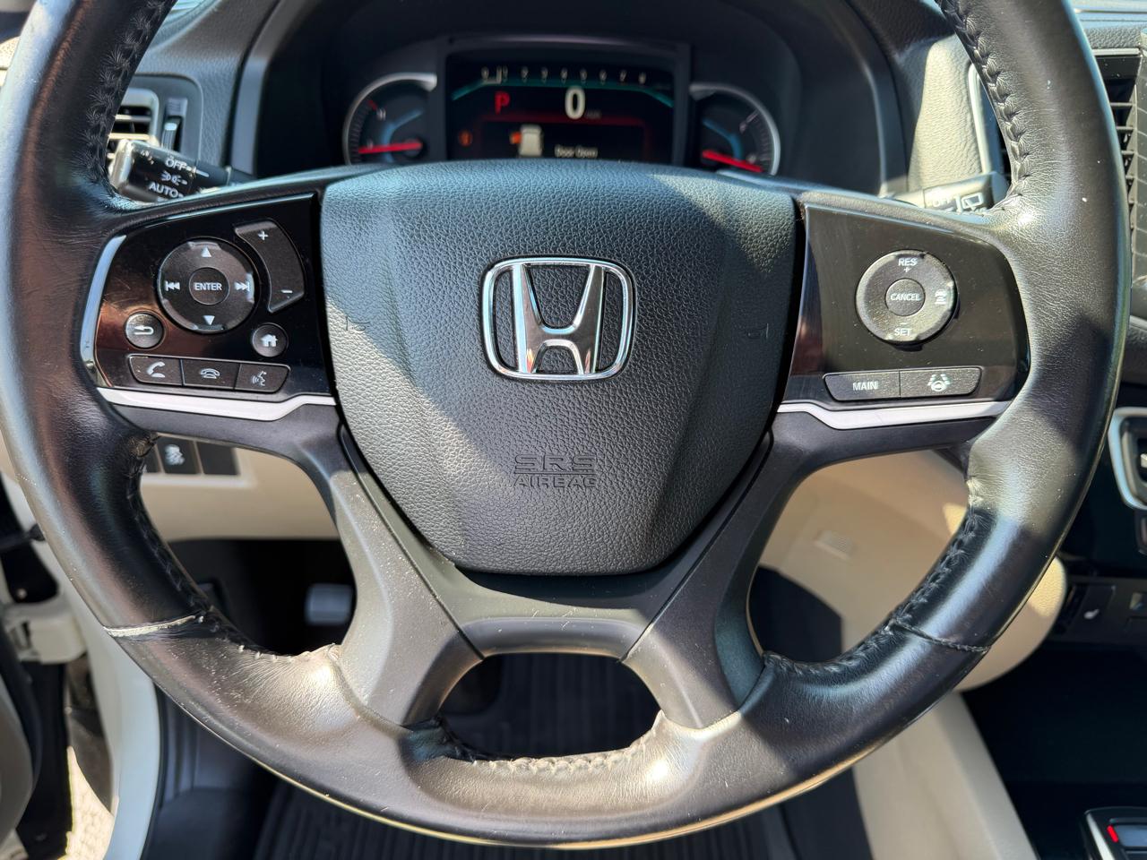 Honda Pilot Touring 7-Passenger 2WD 2019