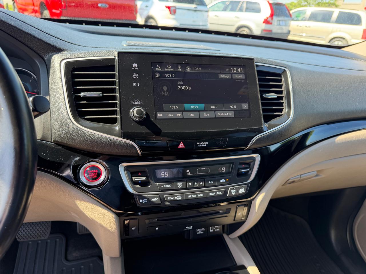 Honda Pilot Touring 7-Passenger 2WD 2019