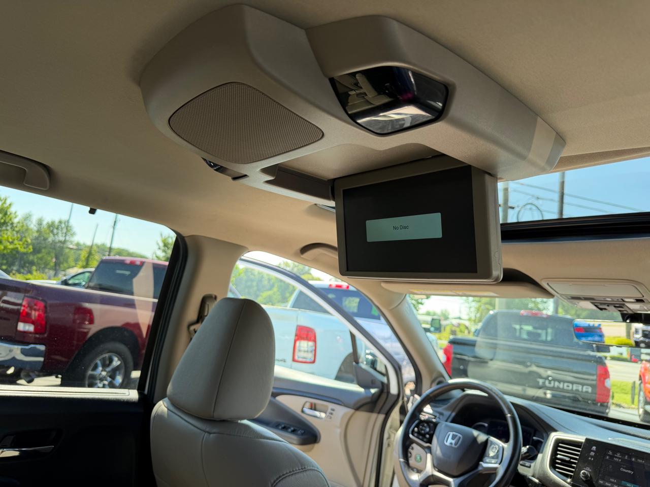 Honda Pilot Touring 7-Passenger 2WD 2019