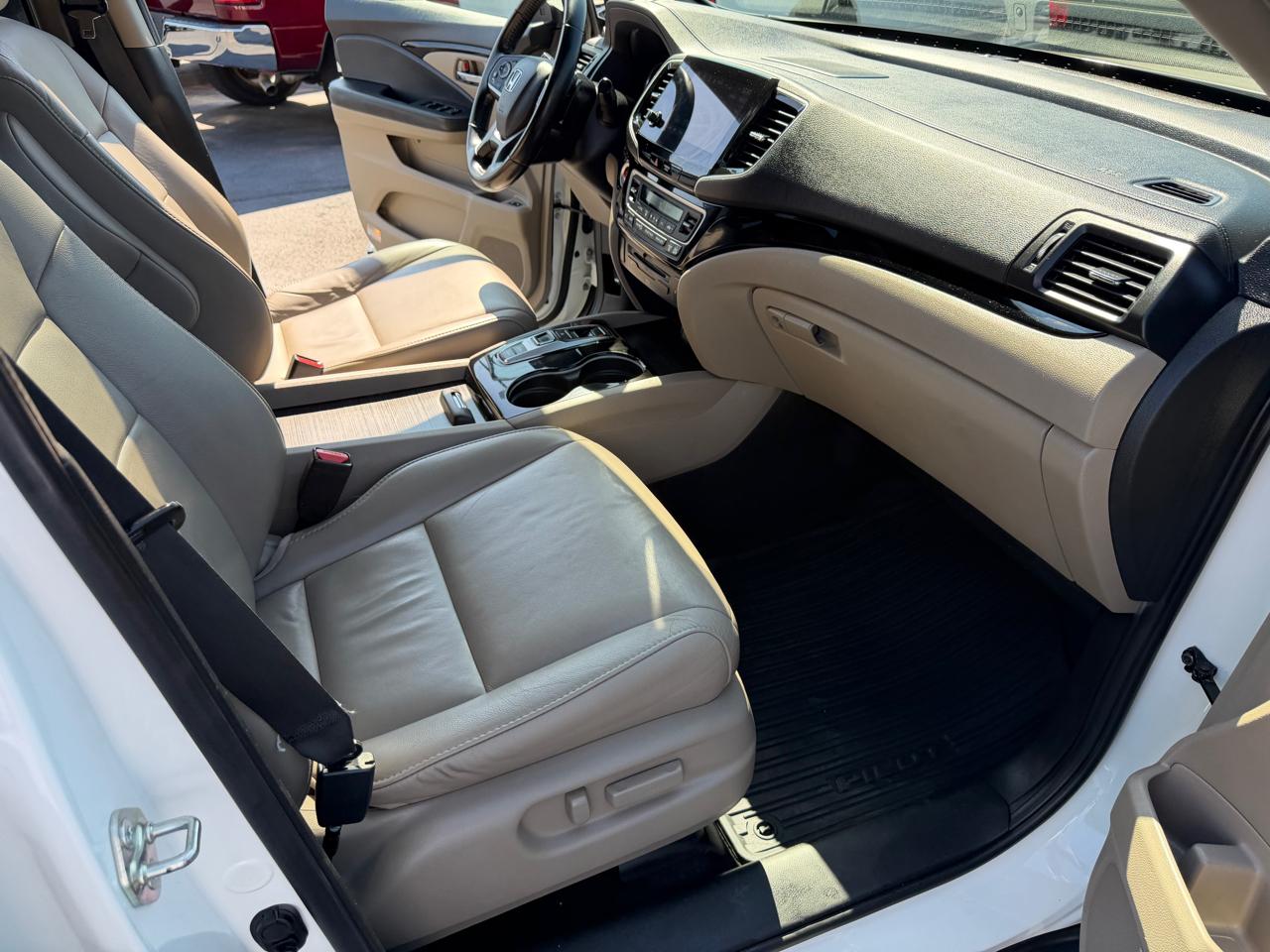 Honda Pilot Touring 7-Passenger 2WD 2019
