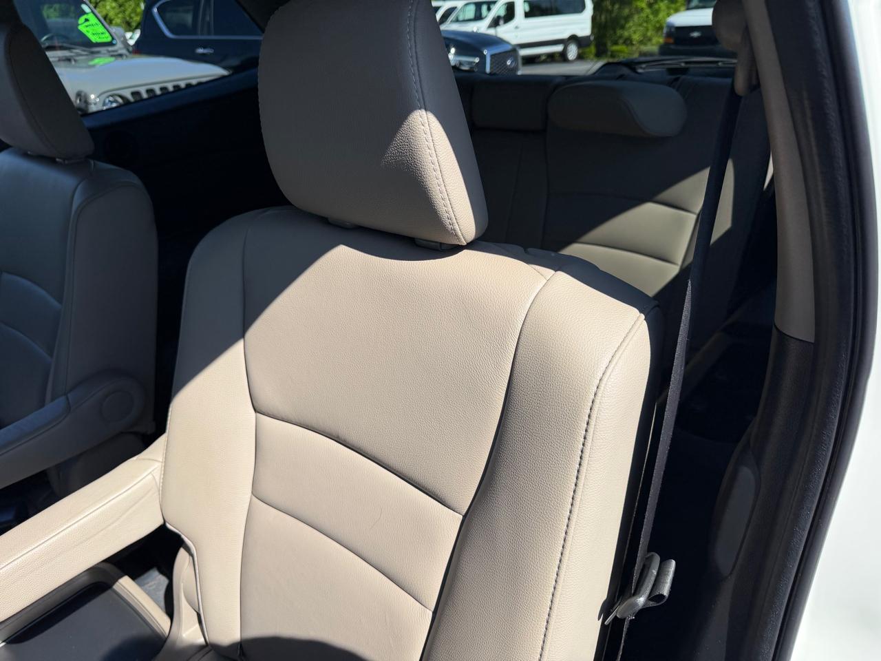 Honda Pilot Touring 7-Passenger 2WD 2019