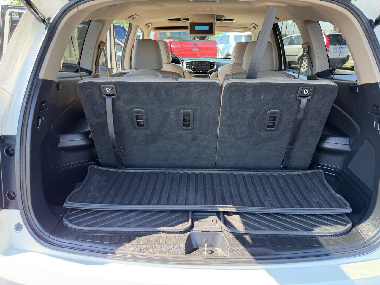 Honda Pilot Touring 7-Passenger 2WD 2019