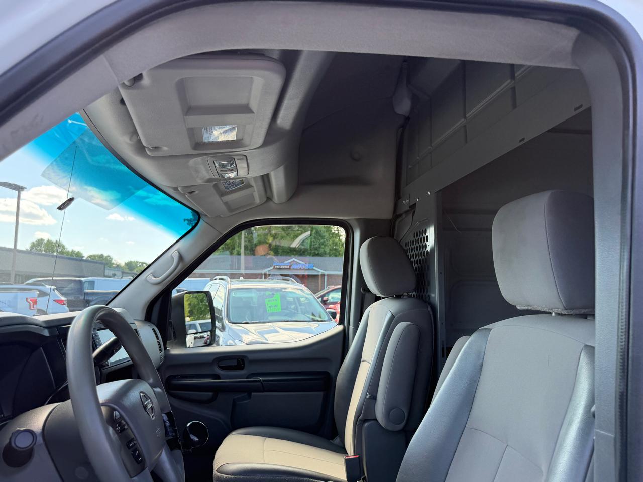 Nissan NV Cargo NV2500 HD High Roof V6 S 2020