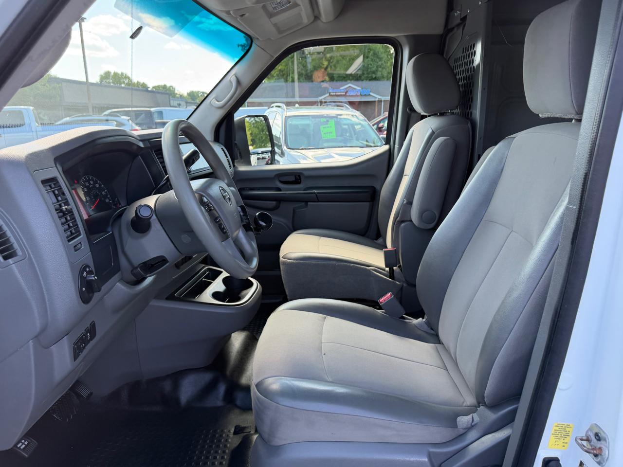 Nissan NV Cargo NV2500 HD High Roof V6 S 2020