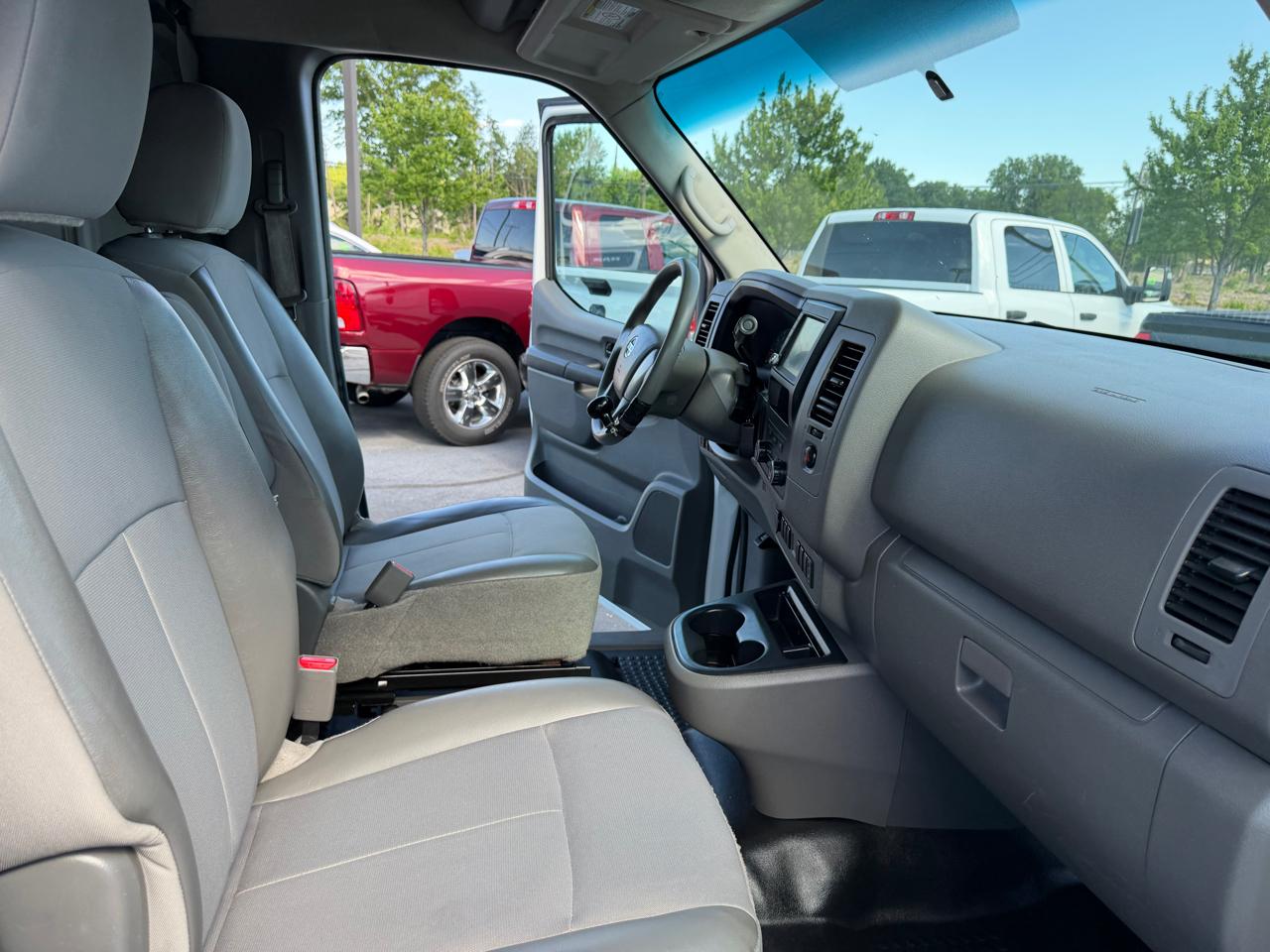 Nissan NV Cargo NV2500 HD High Roof V6 S 2020