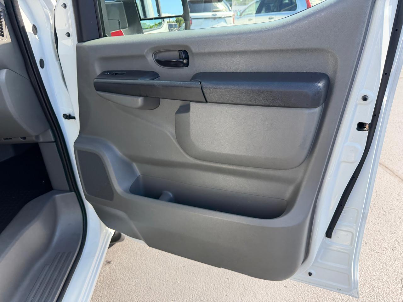 Nissan NV Cargo NV2500 HD High Roof V6 S 2020