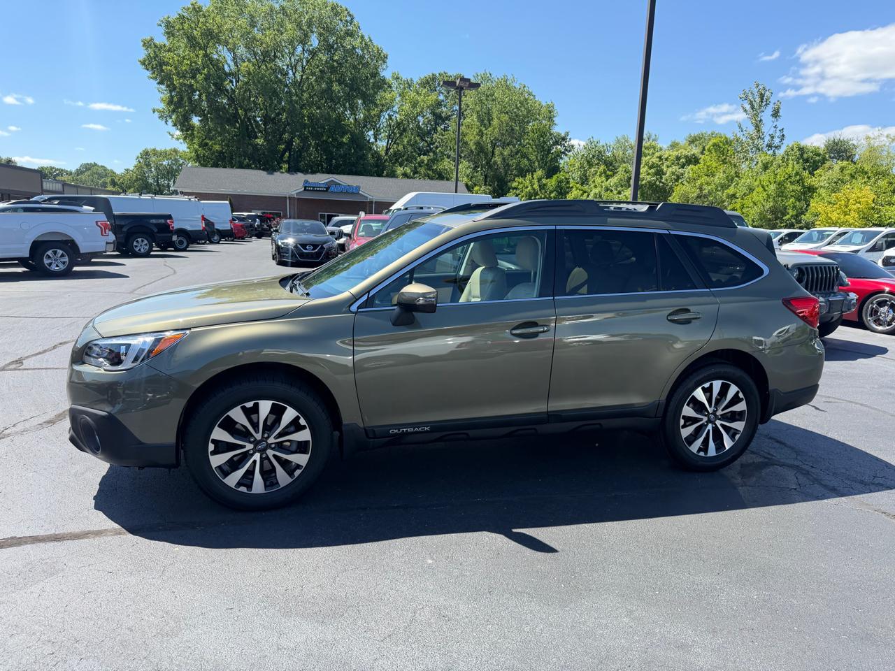 Subaru Outback 4dr Wgn 2.5i Limited PZEV 2015