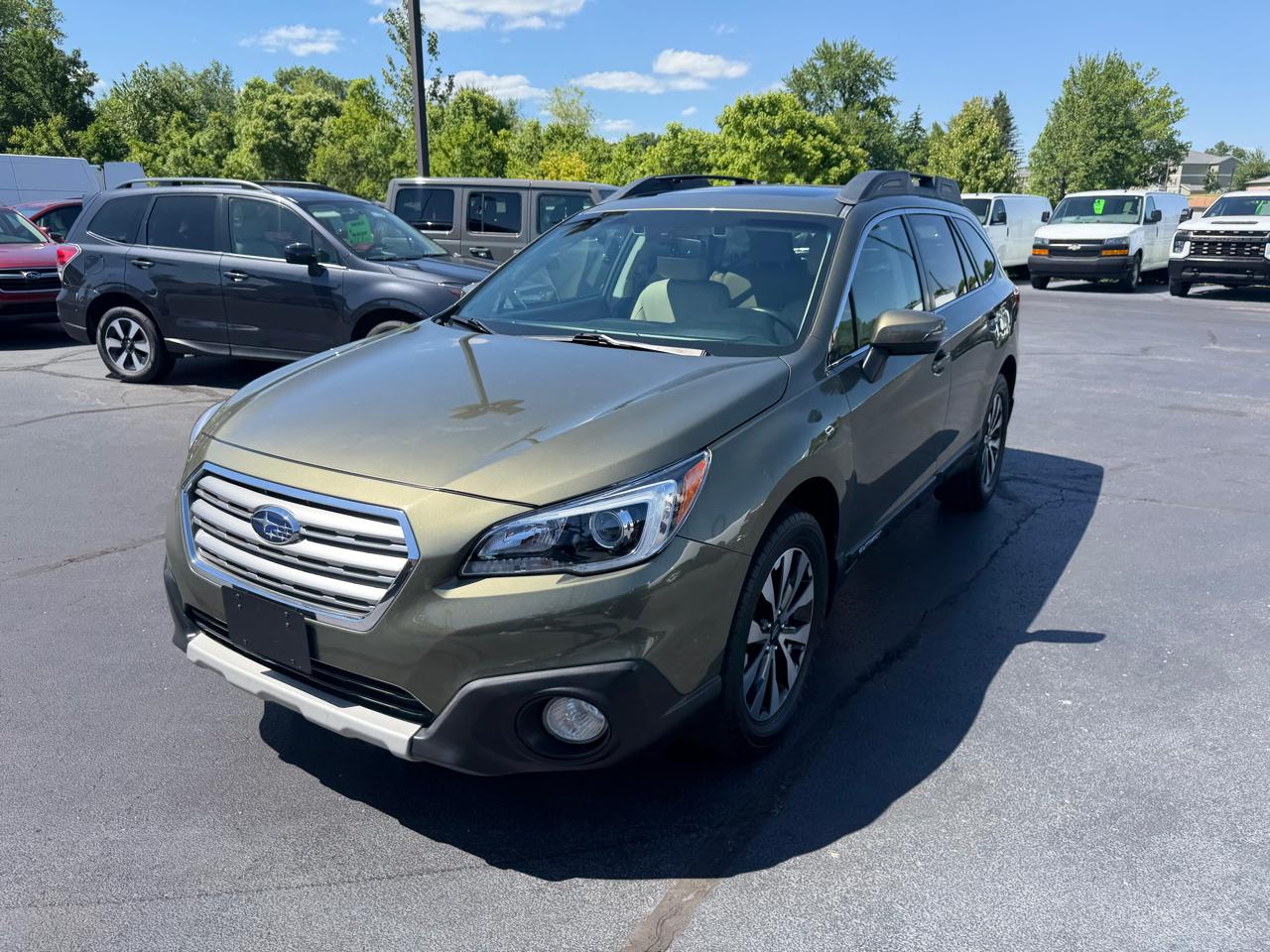 Subaru Outback 4dr Wgn 2.5i Limited PZEV 2015