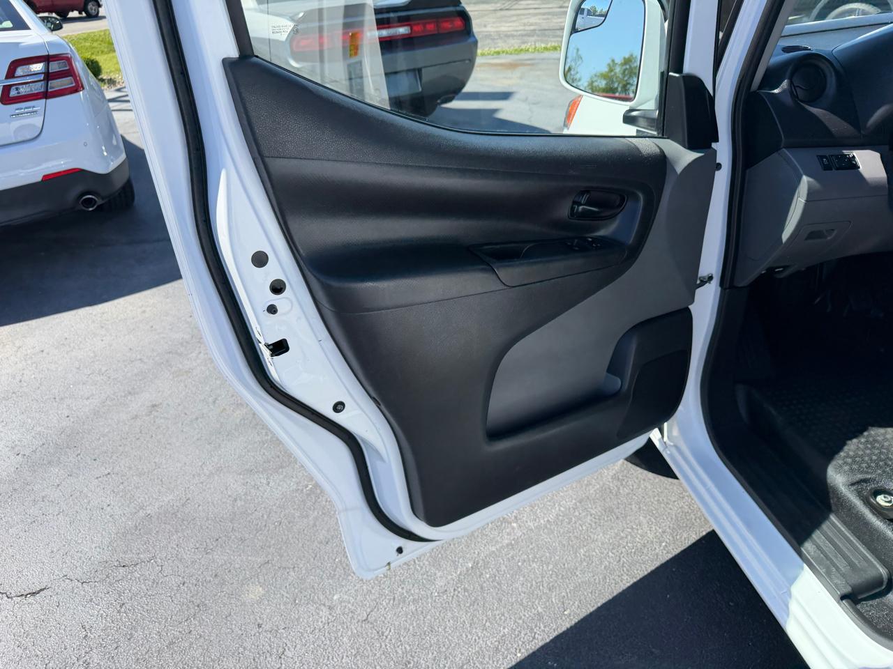 Nissan NV200 Compact Cargo I4 SV 2020