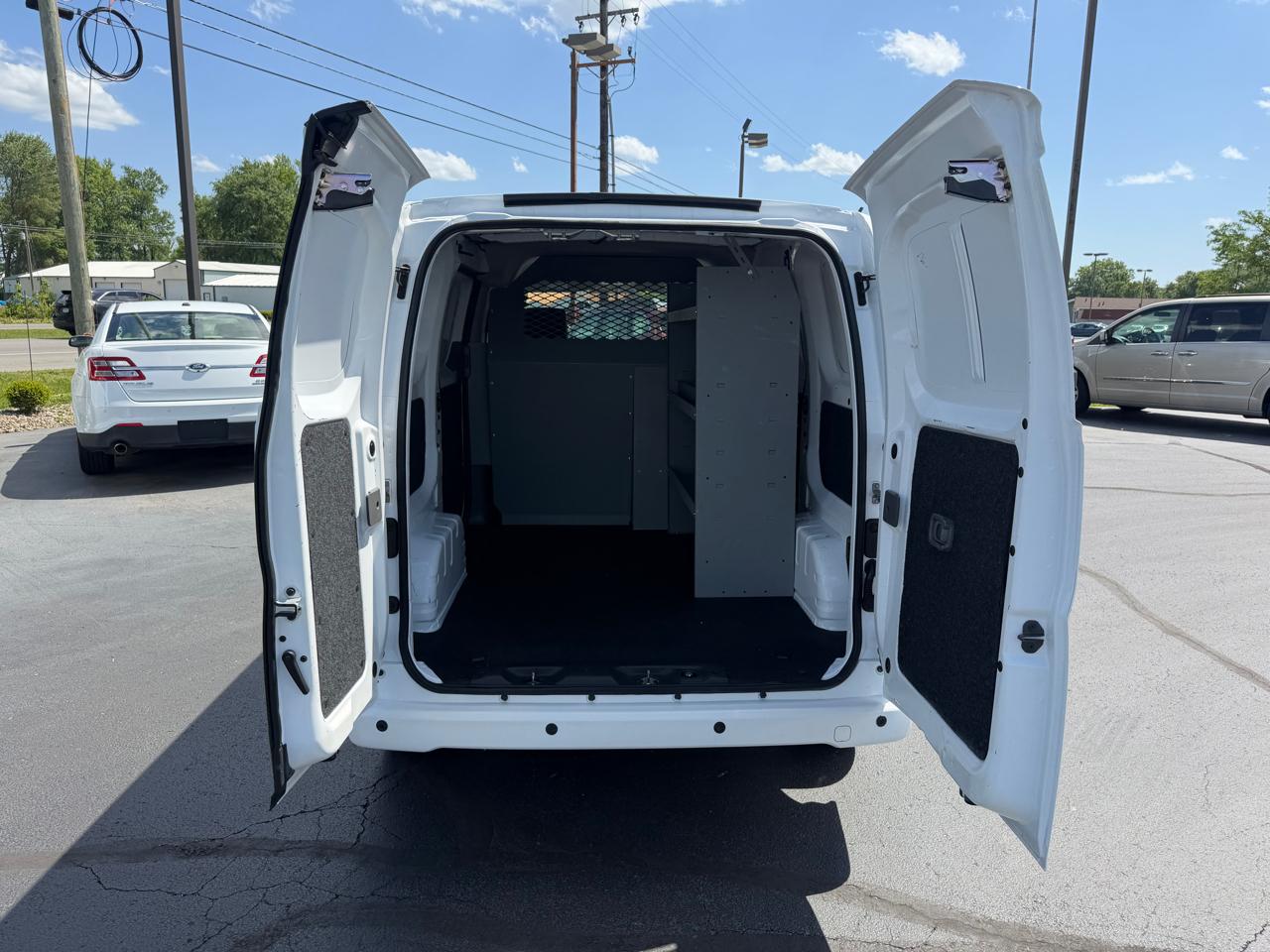 Nissan NV200 Compact Cargo I4 SV 2021