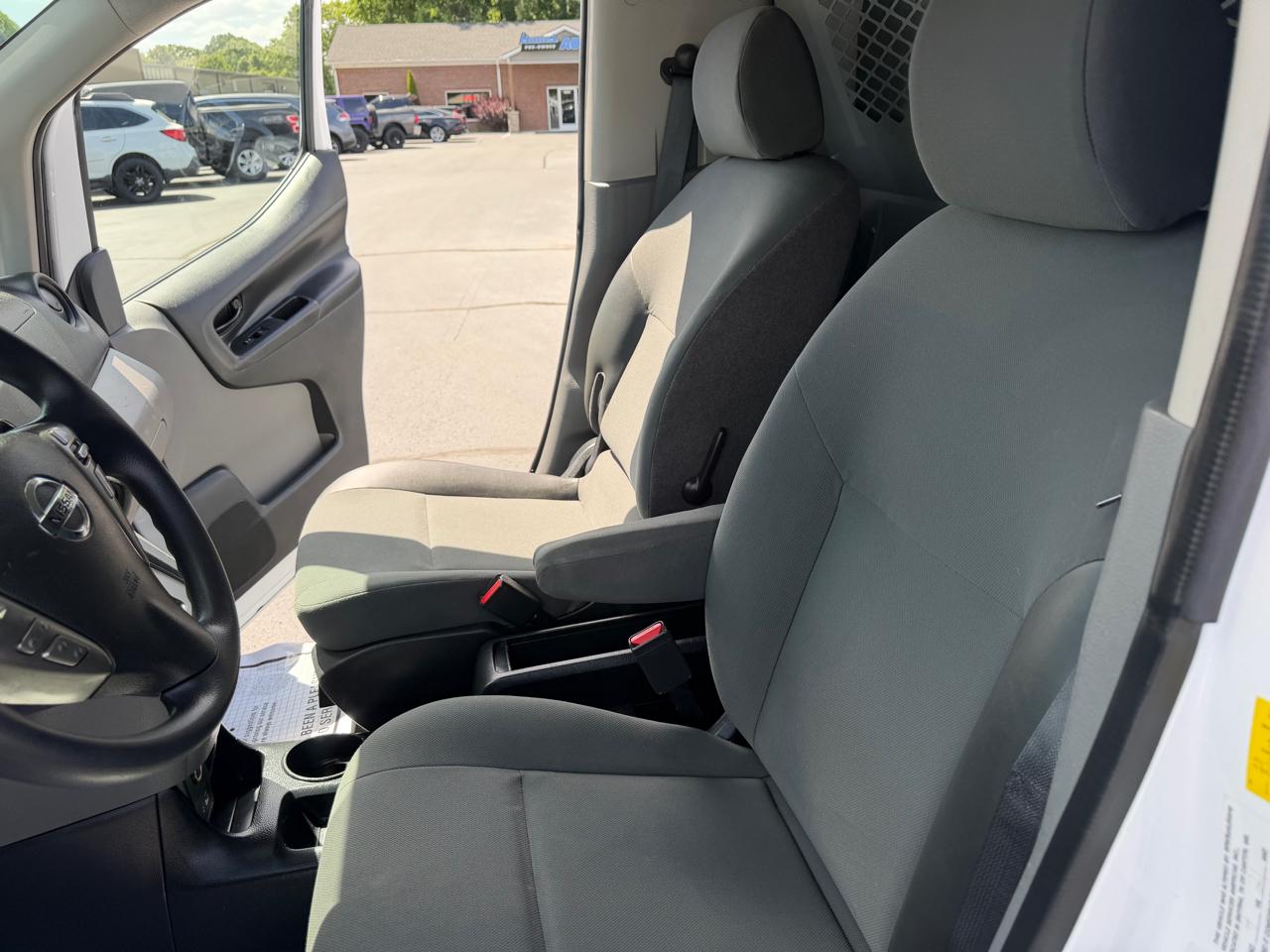 Nissan NV200 Compact Cargo I4 SV 2021