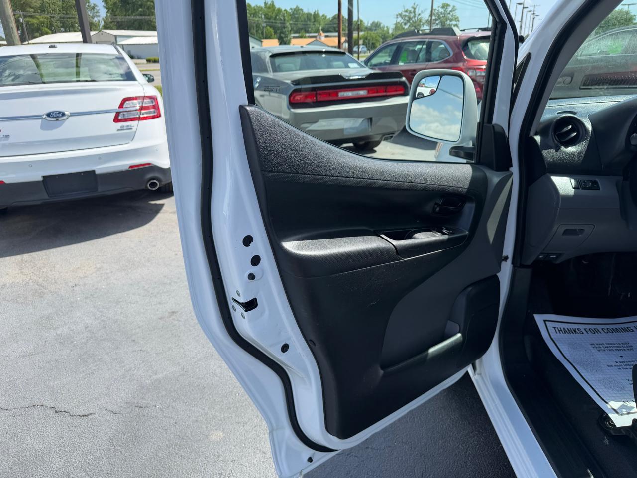 Nissan NV200 Compact Cargo I4 SV 2021