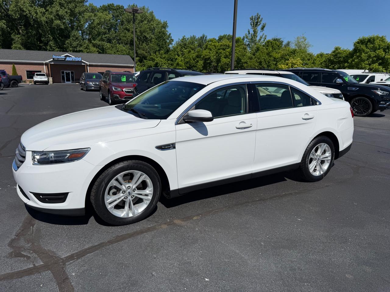 Ford Taurus SEL FWD 2017