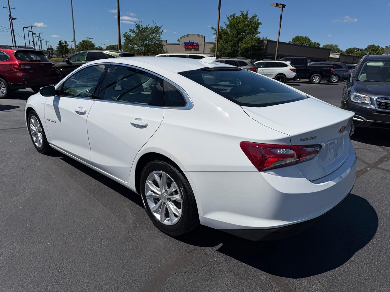 Chevrolet Malibu 4dr Sdn LT 2021