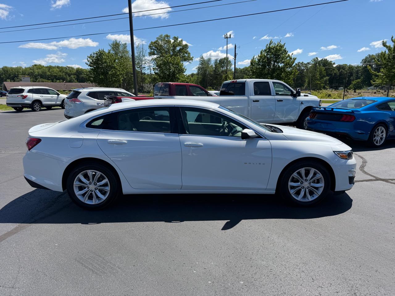 Chevrolet Malibu 4dr Sdn LT 2021
