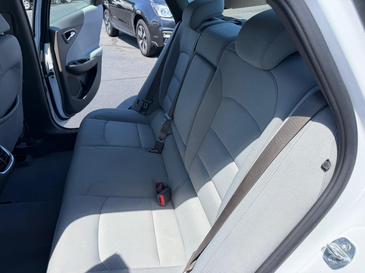 Chevrolet Malibu 4dr Sdn LT 2021