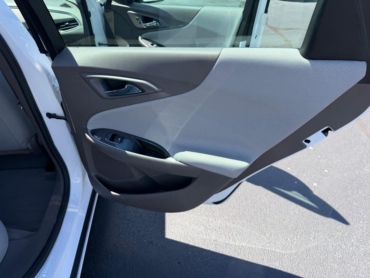 Chevrolet Malibu 4dr Sdn LT 2021