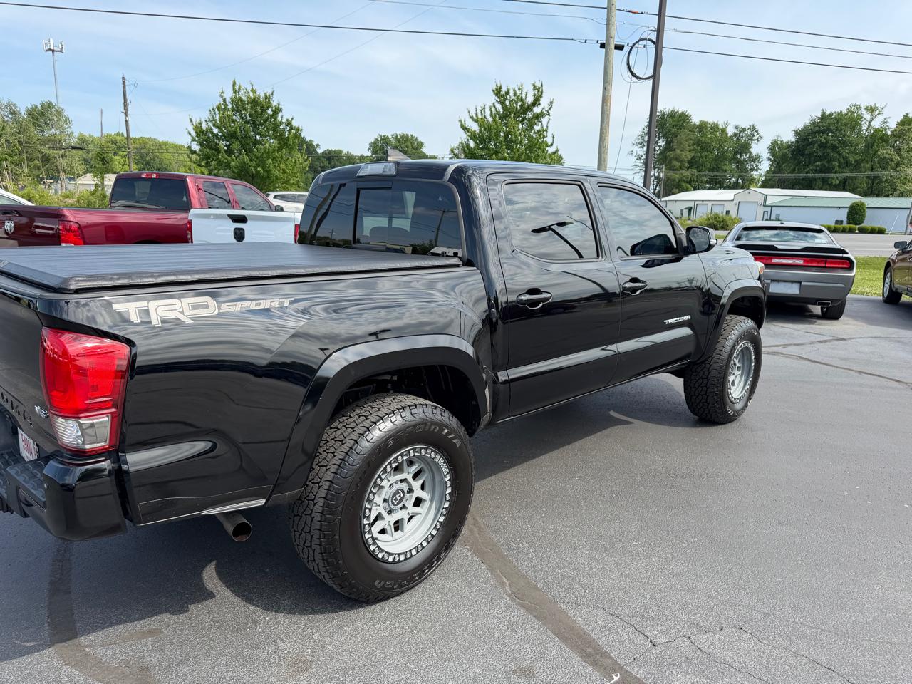Toyota Tacoma  2017