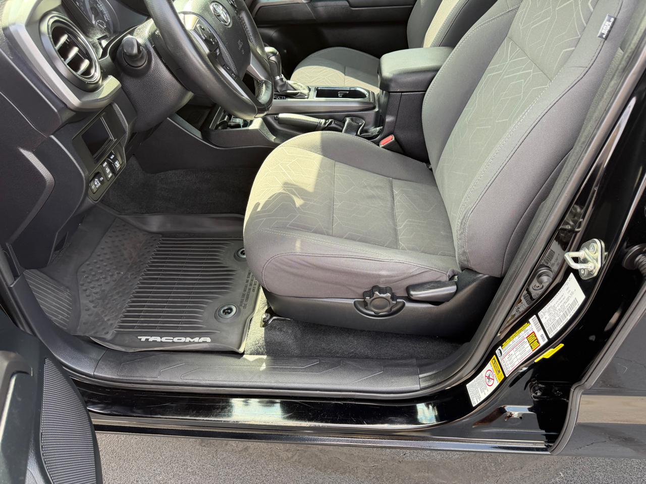 Toyota Tacoma  2017