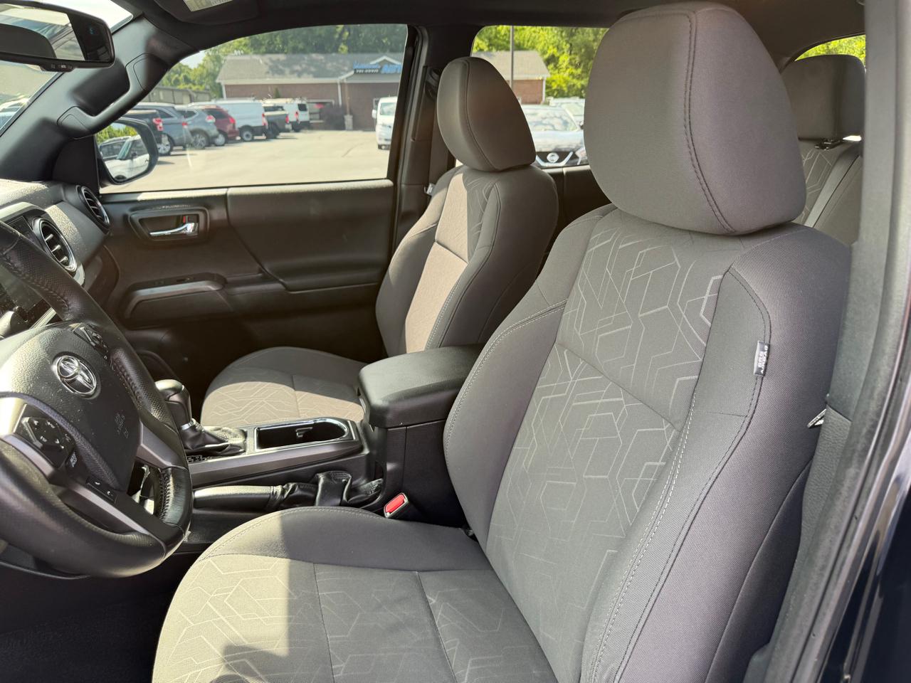 Toyota Tacoma  2017