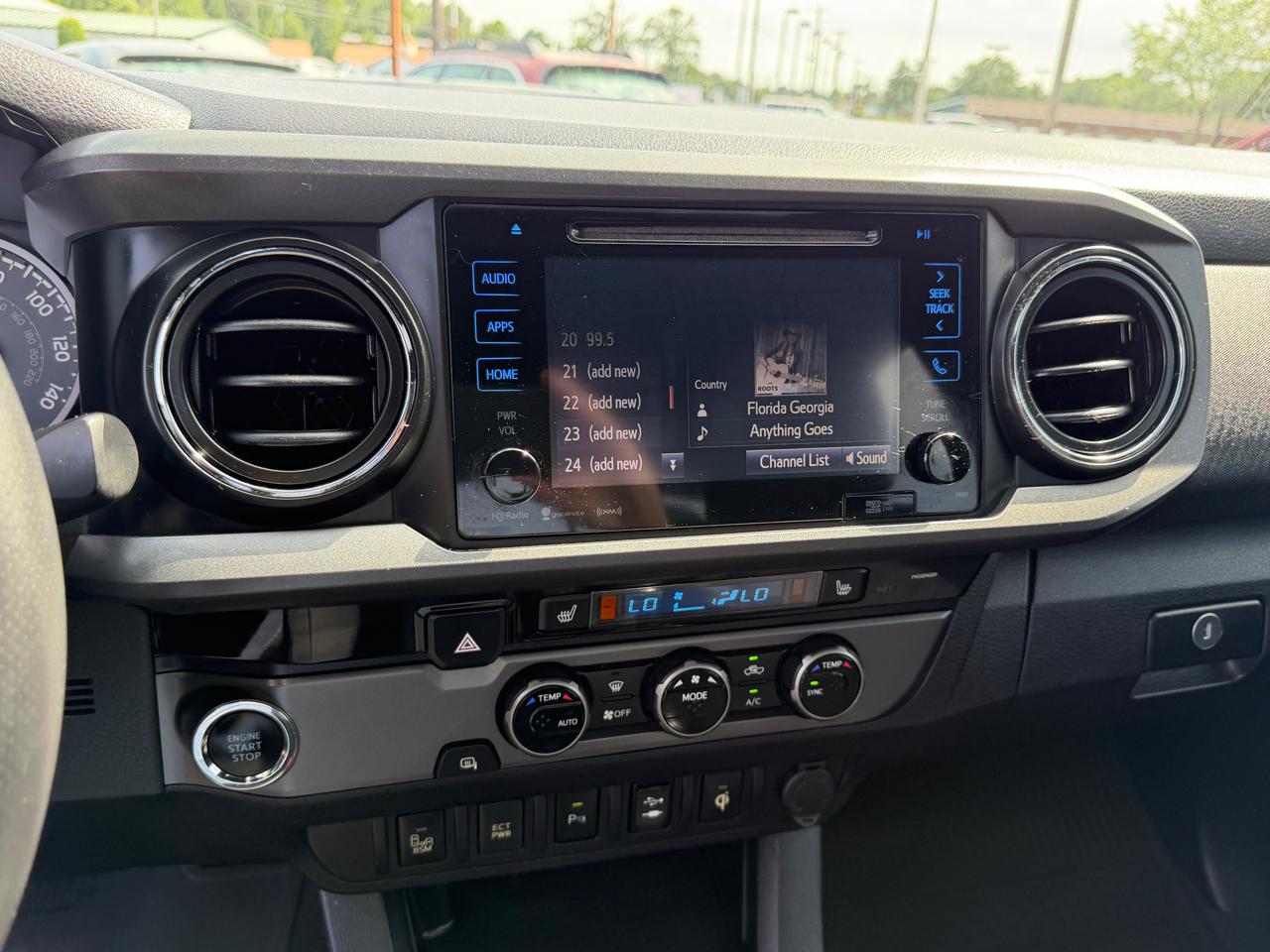 Toyota Tacoma  2017