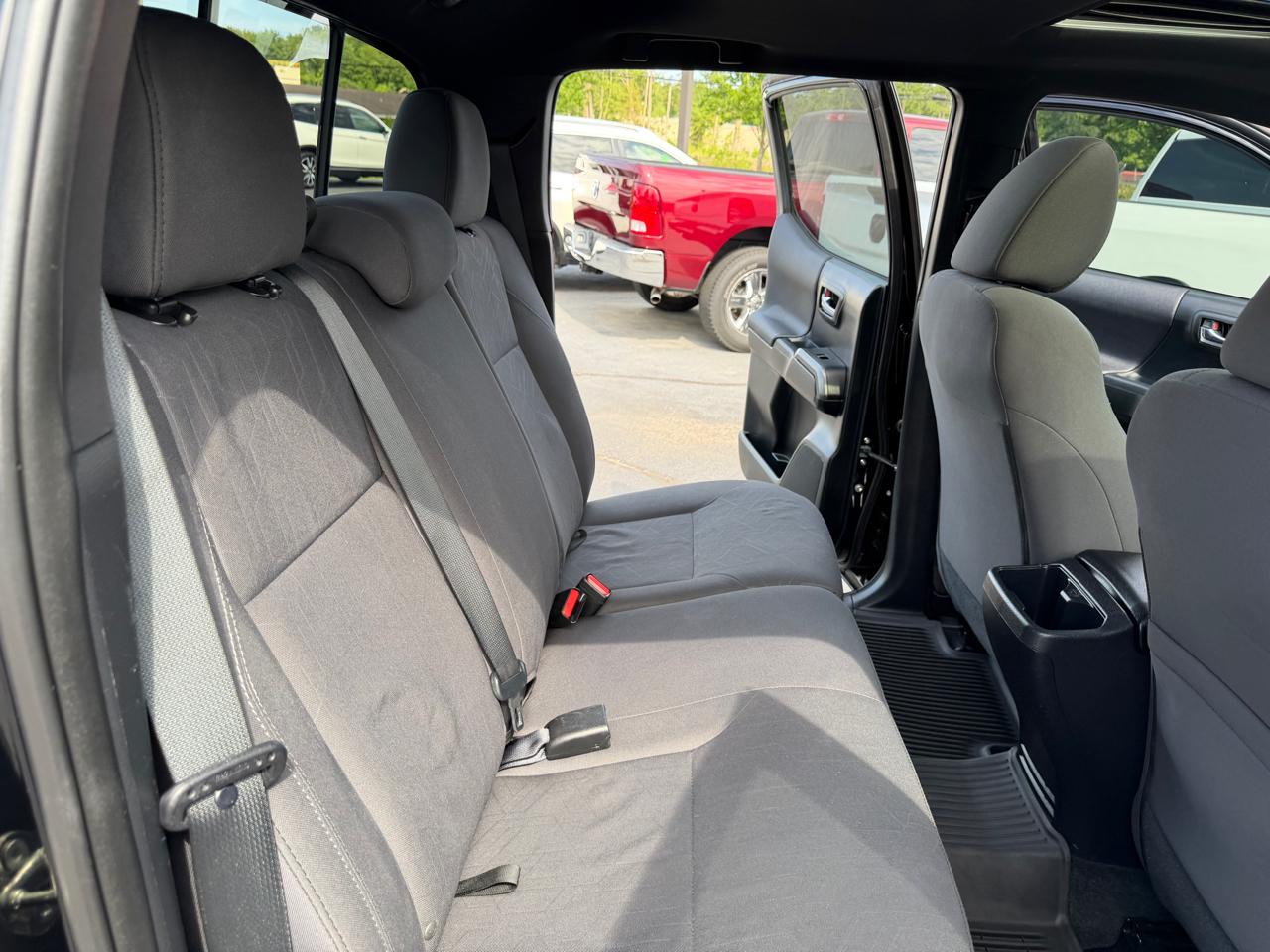 Toyota Tacoma  2017
