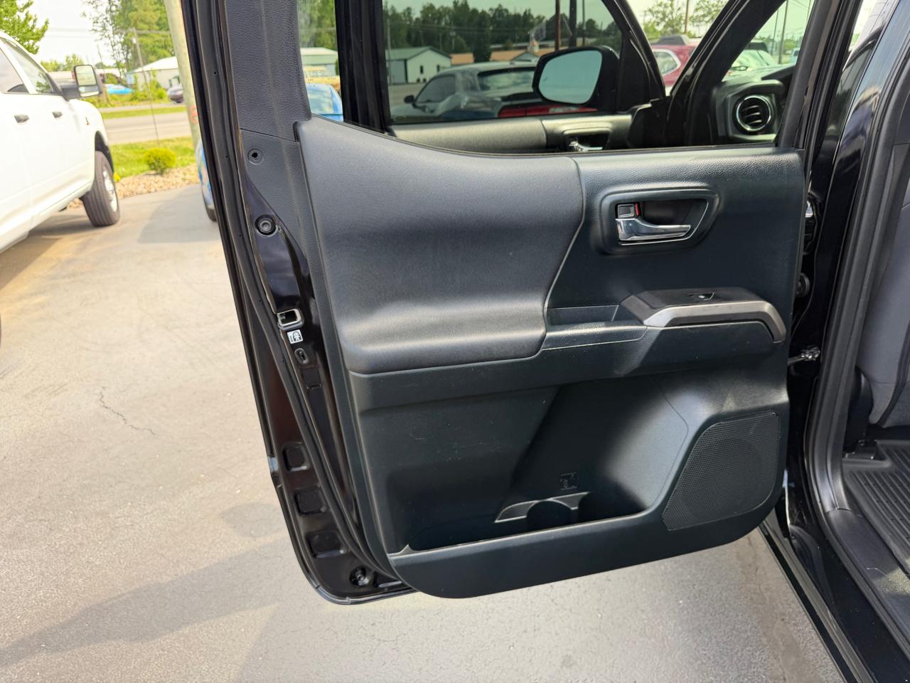 Toyota Tacoma  2017