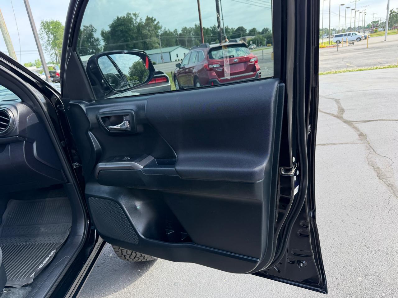 Toyota Tacoma  2017