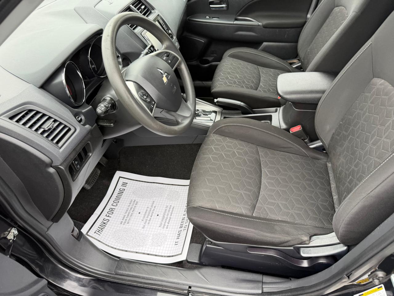 Mitsubishi Outlander Sport  2021