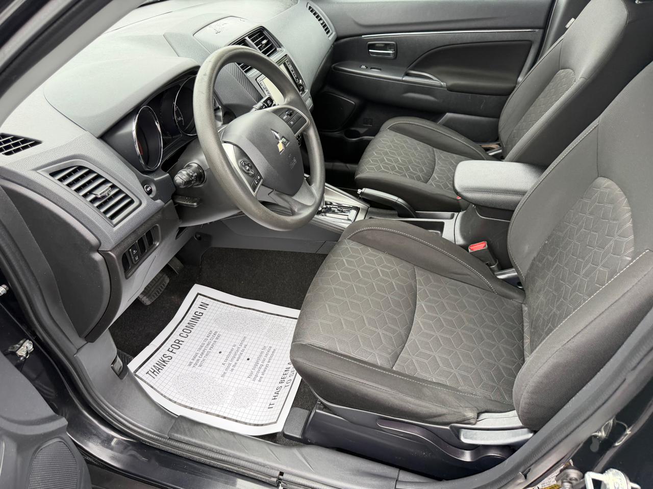 Mitsubishi Outlander Sport  2021