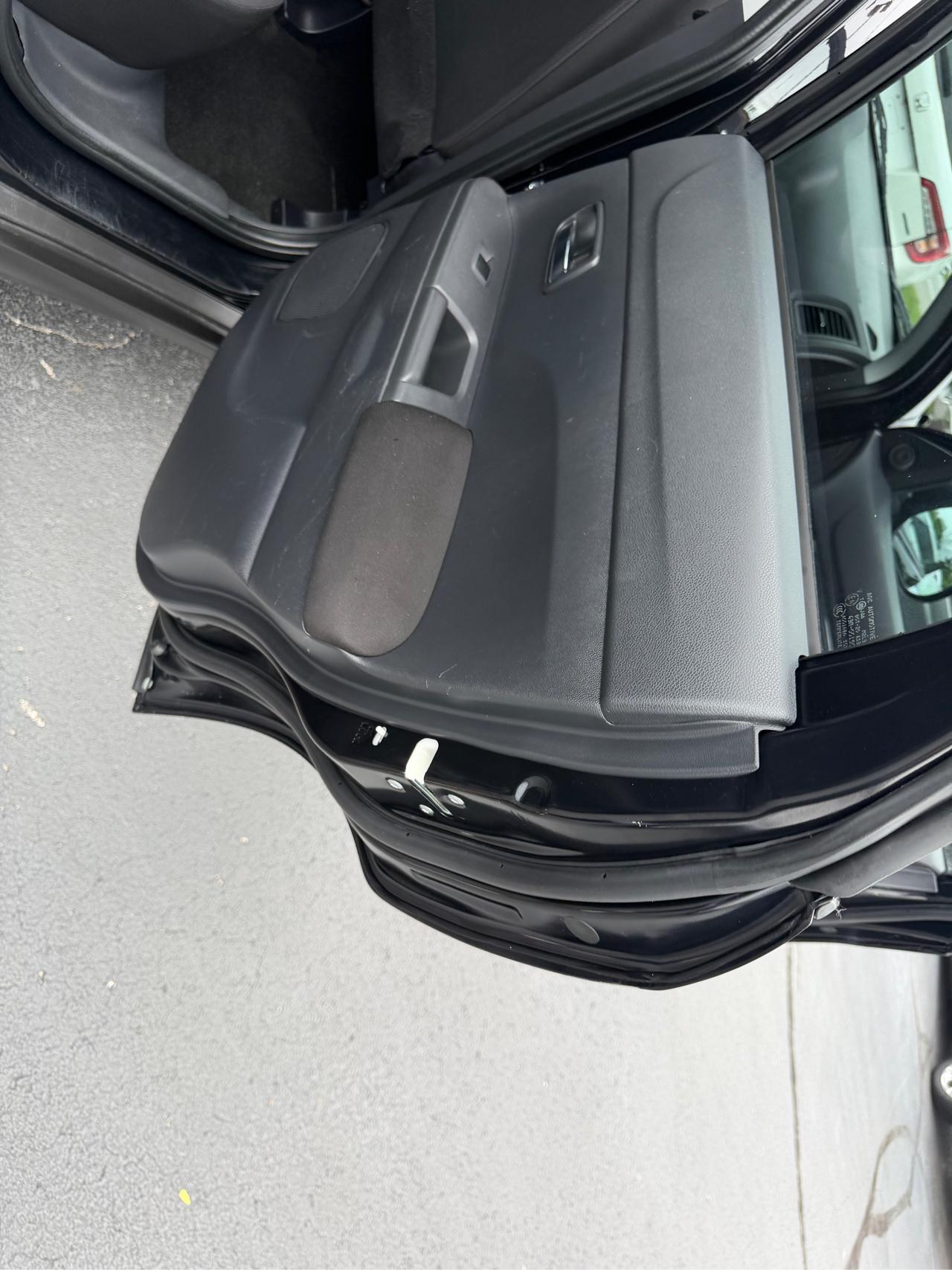 Mitsubishi Outlander Sport  2021