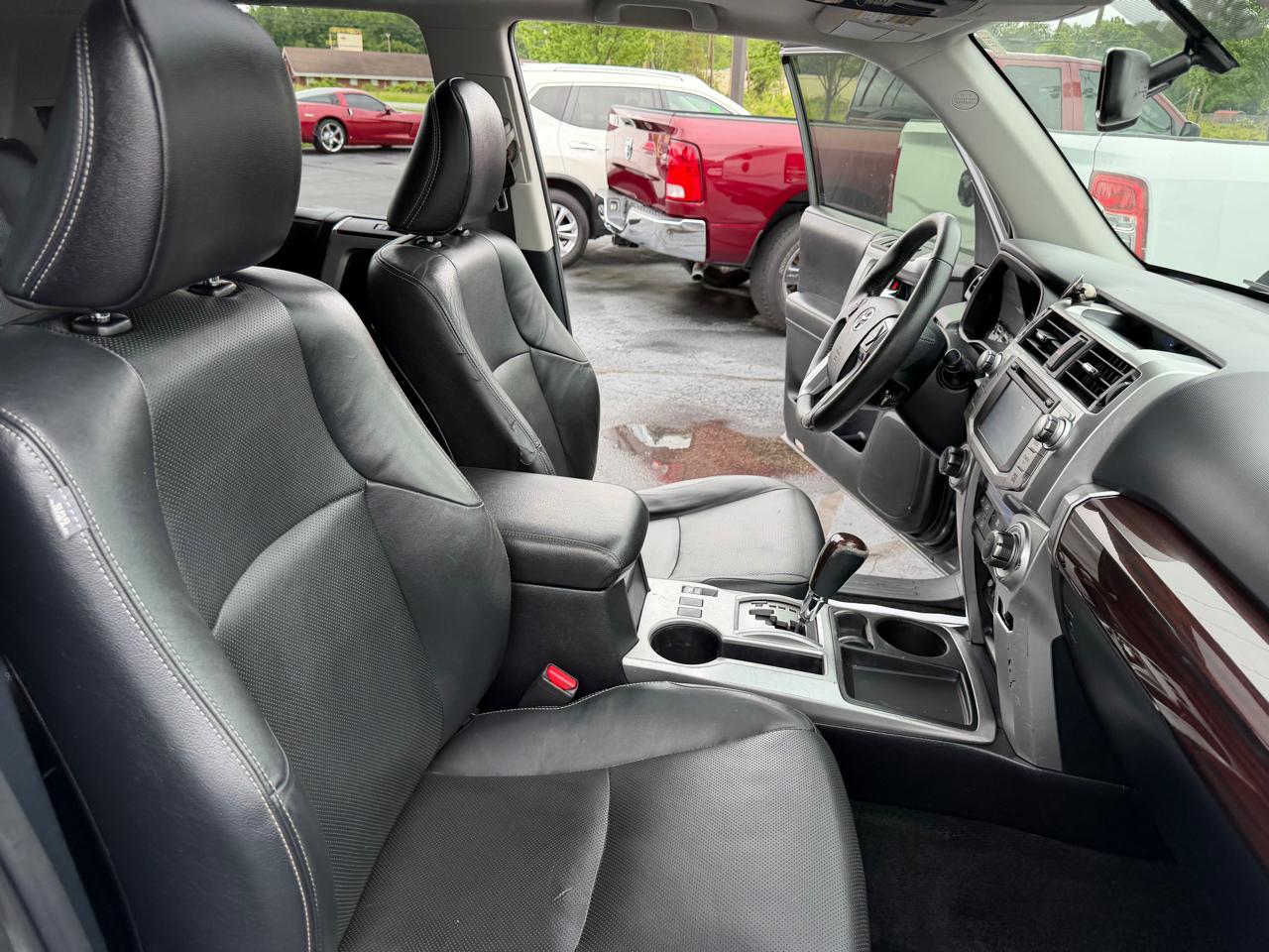 Toyota 4Runner  2016