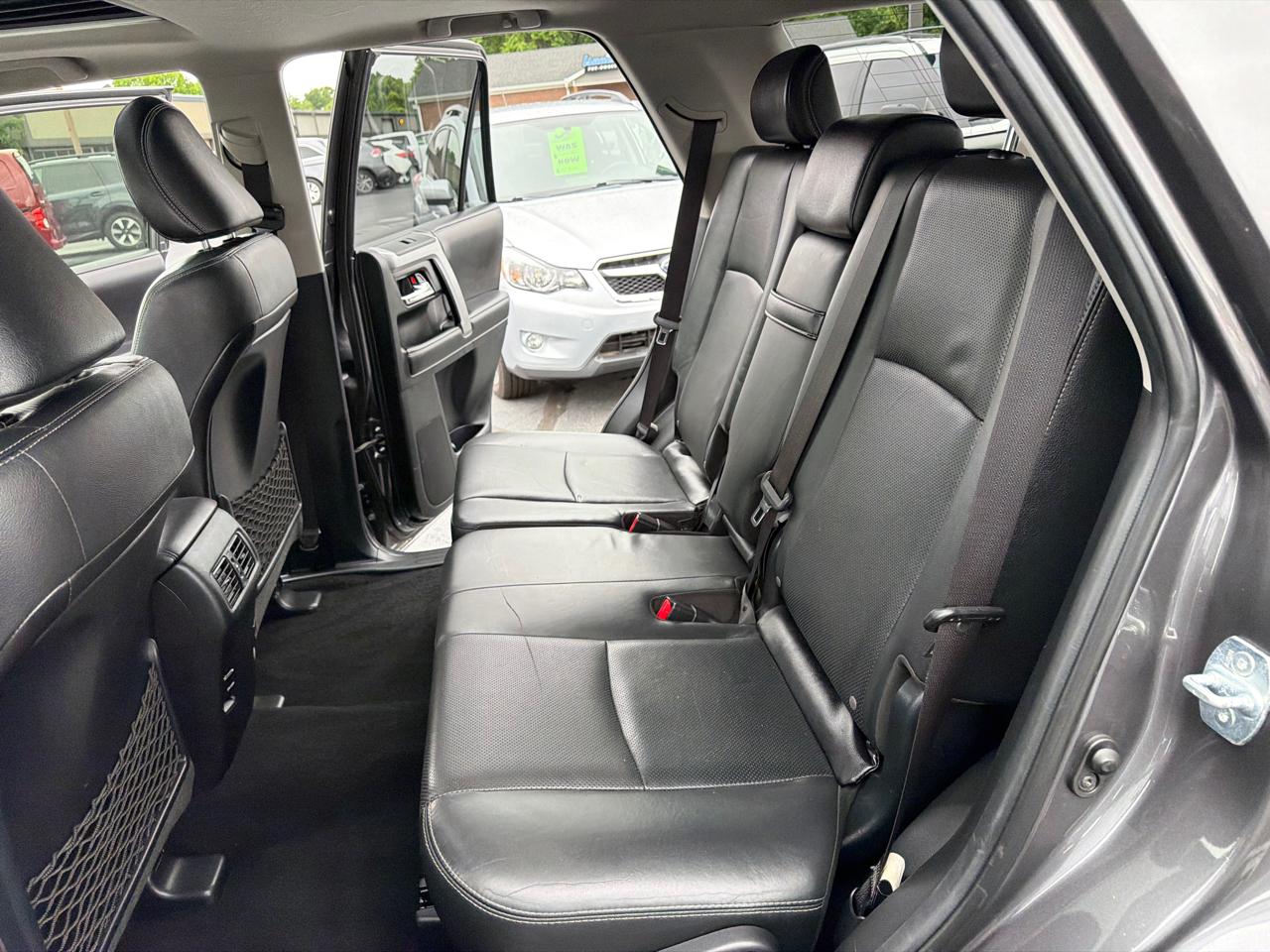 Toyota 4Runner  2016