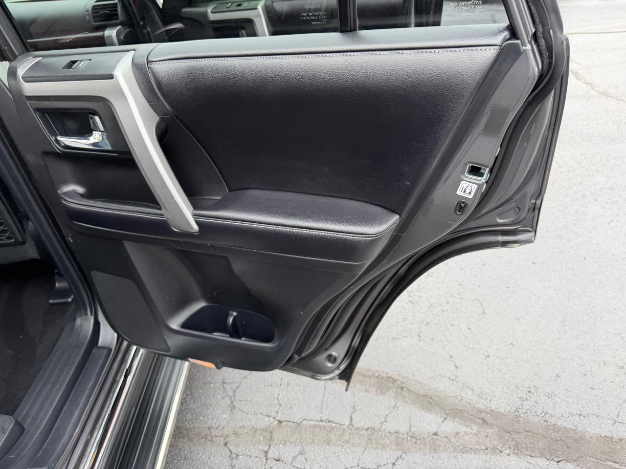 Toyota 4Runner  2016