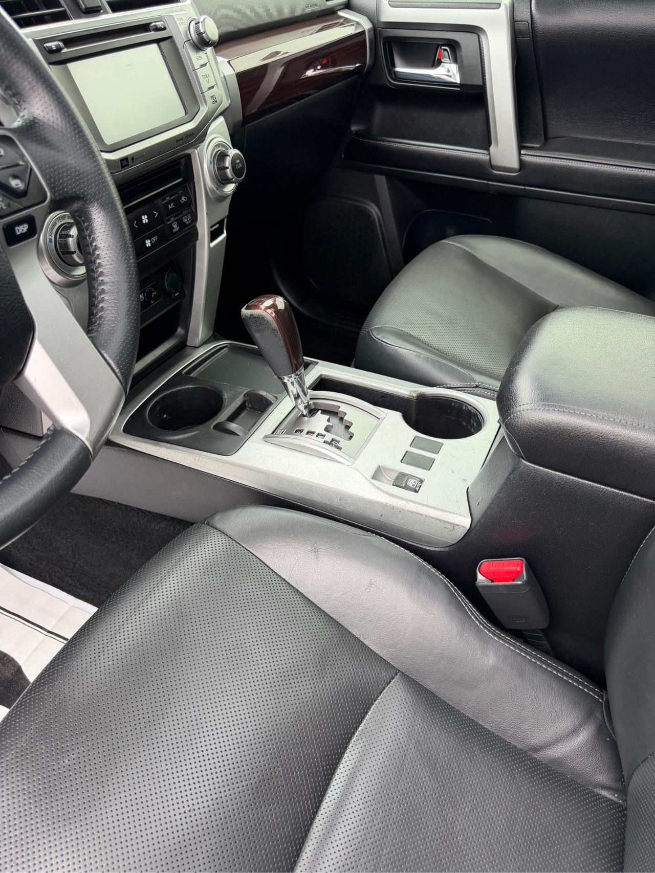 Toyota 4Runner  2016