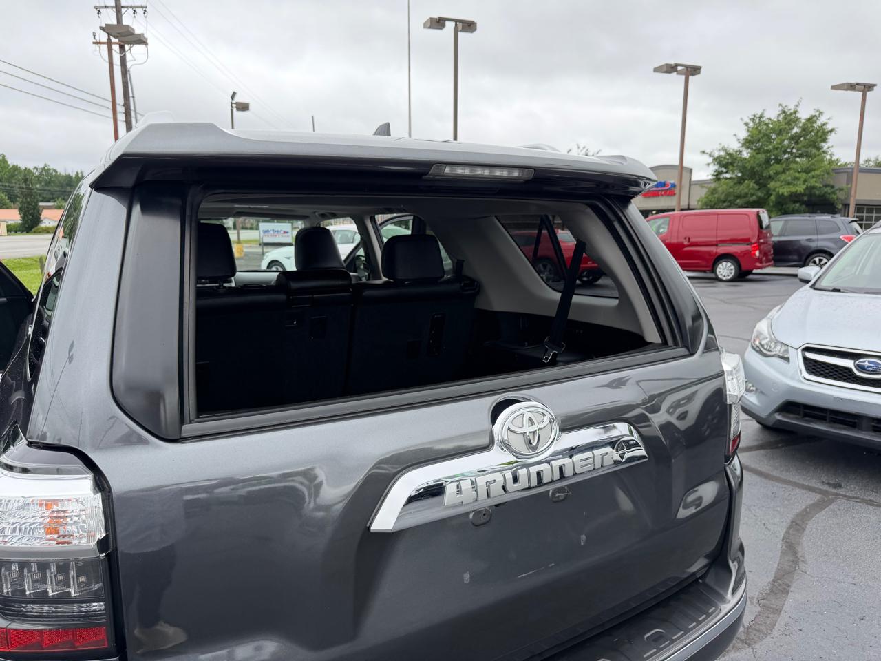 Toyota 4Runner  2016