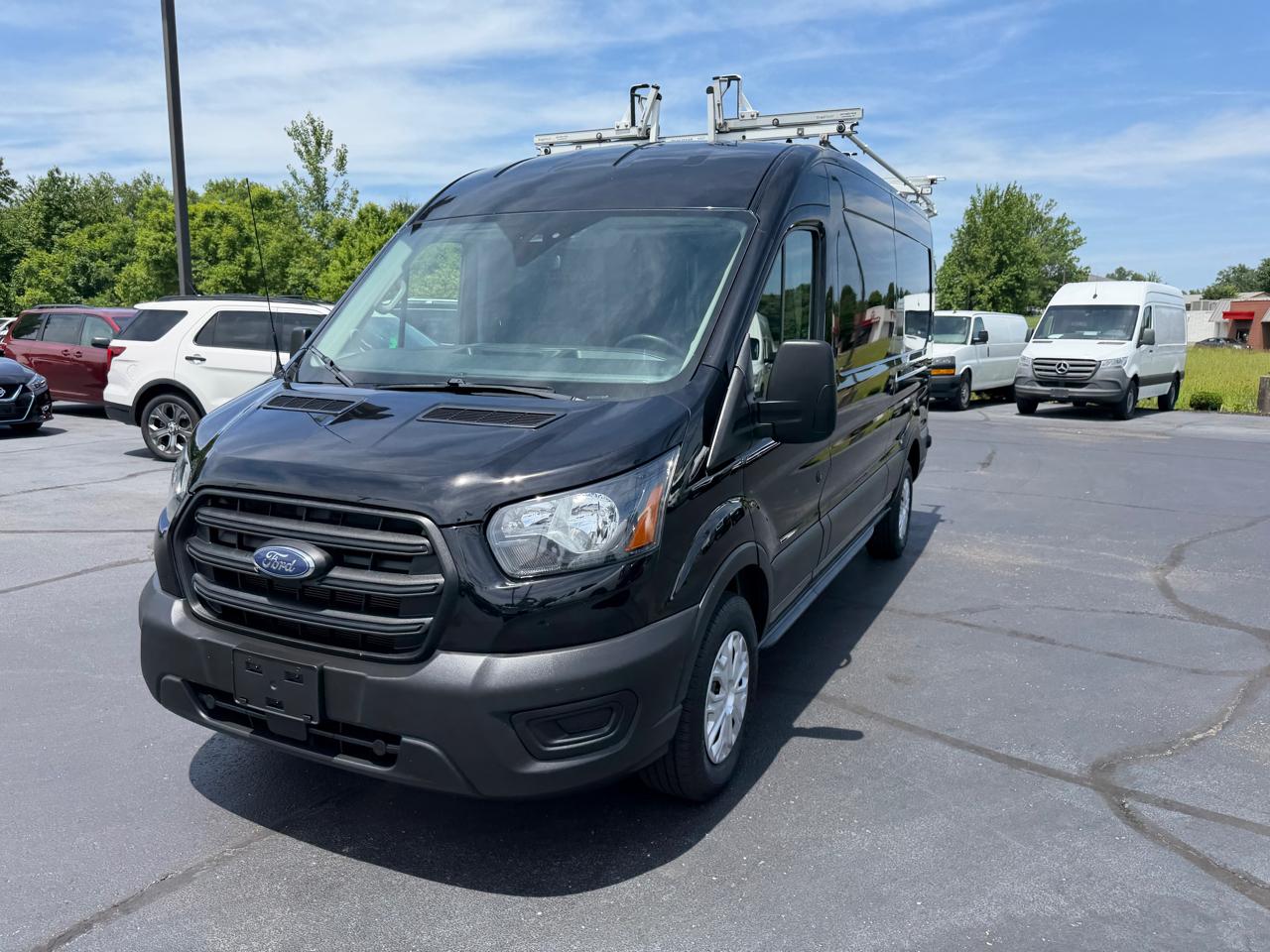 Ford Transit Cargo Van T-250 130" Med Rf 9070 GVWR RWD 2020