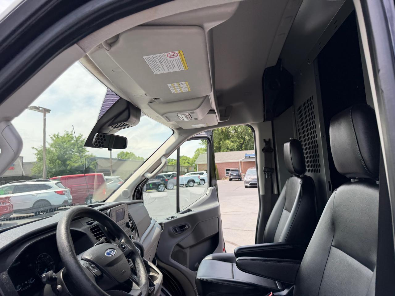 Ford Transit Cargo Van T-250 130" Med Rf 9070 GVWR RWD 2020