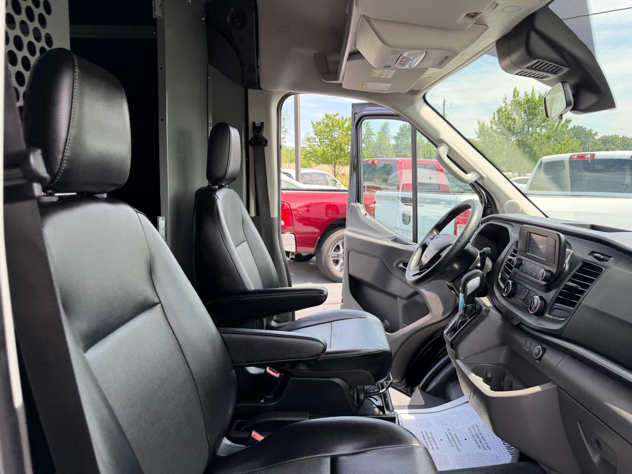 Ford Transit Cargo Van T-250 130" Med Rf 9070 GVWR RWD 2020