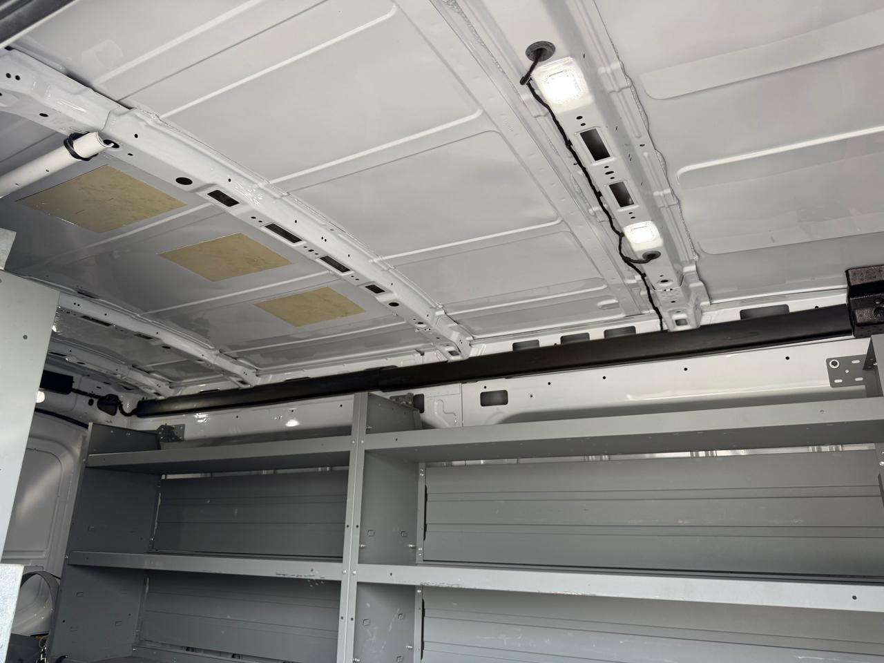 Ford Transit Van T-250 148" Med Rf 9000 GVWR Sliding RH Dr 2018
