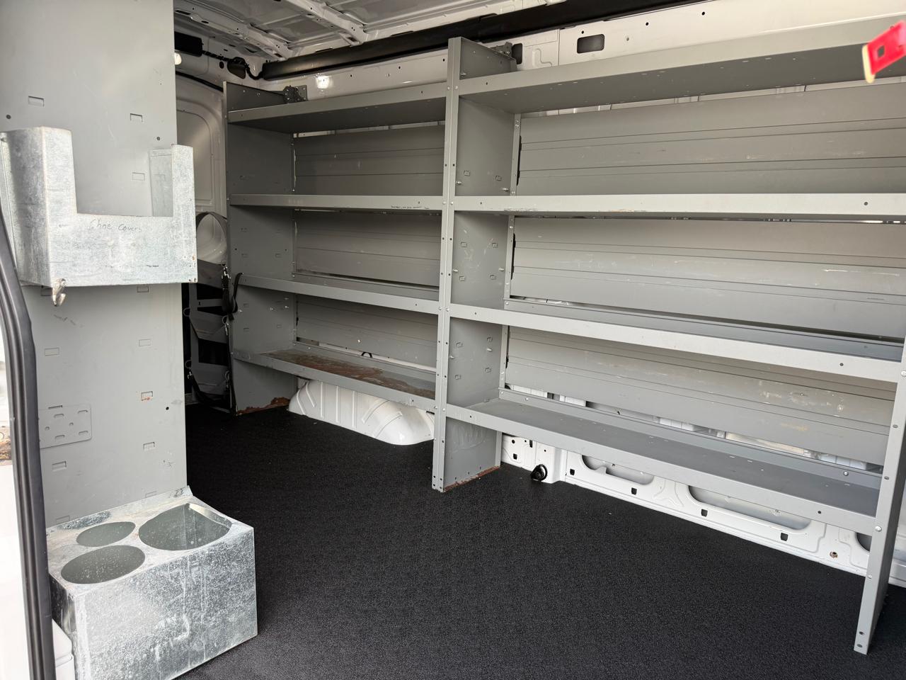 Ford Transit Van T-250 148" Med Rf 9000 GVWR Sliding RH Dr 2018