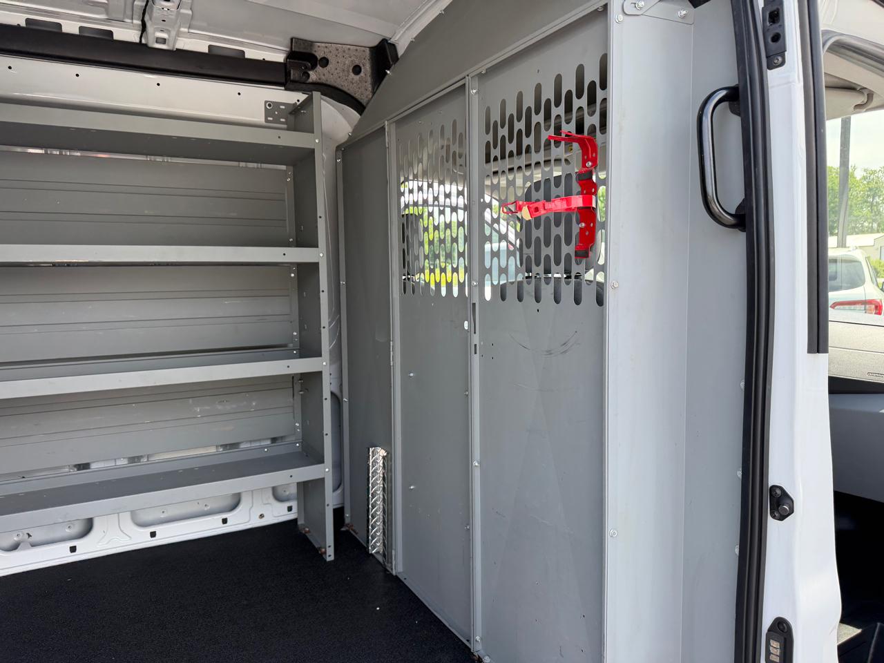Ford Transit Van T-250 148" Med Rf 9000 GVWR Sliding RH Dr 2018