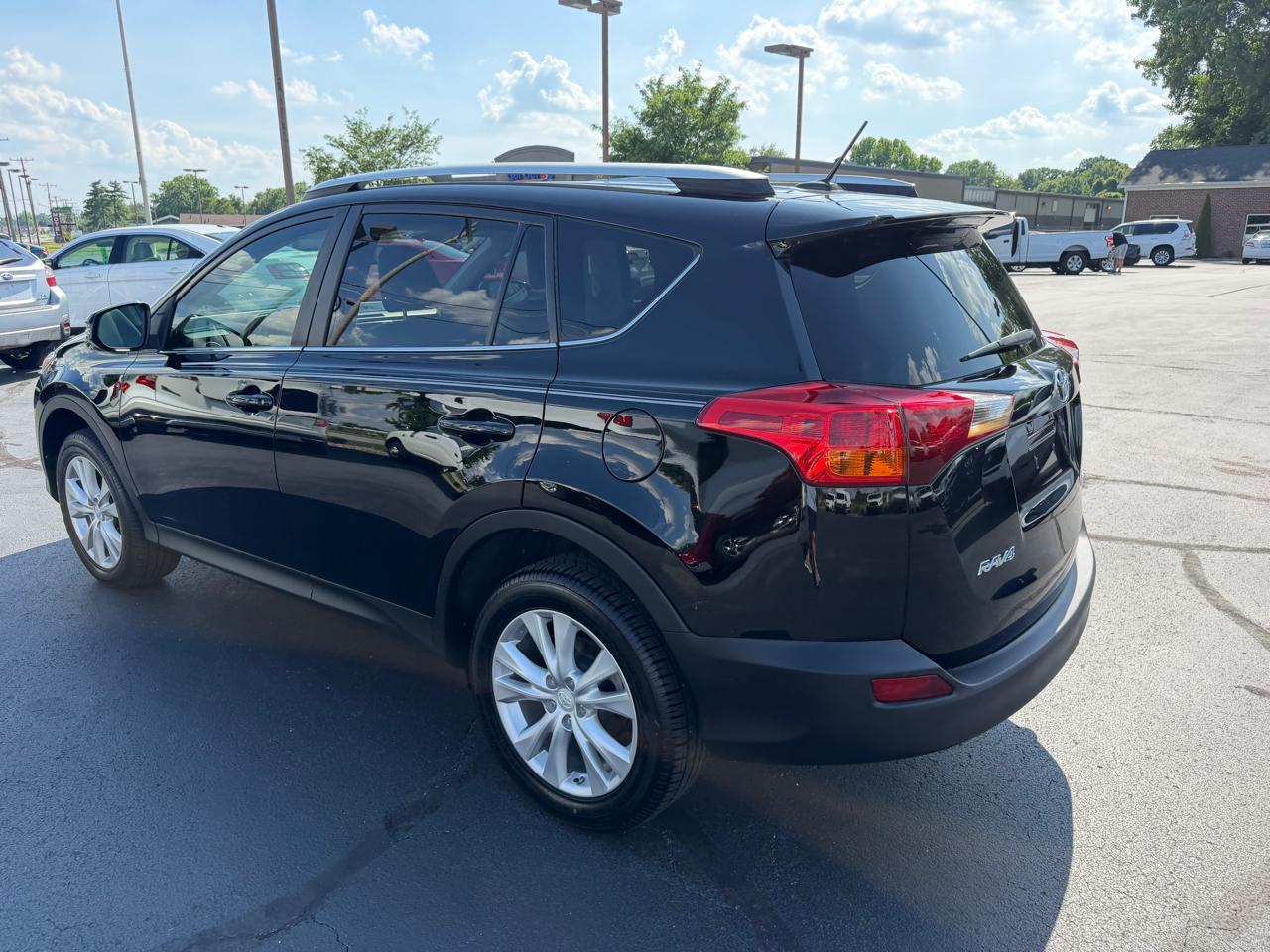 Toyota RAV4  2015