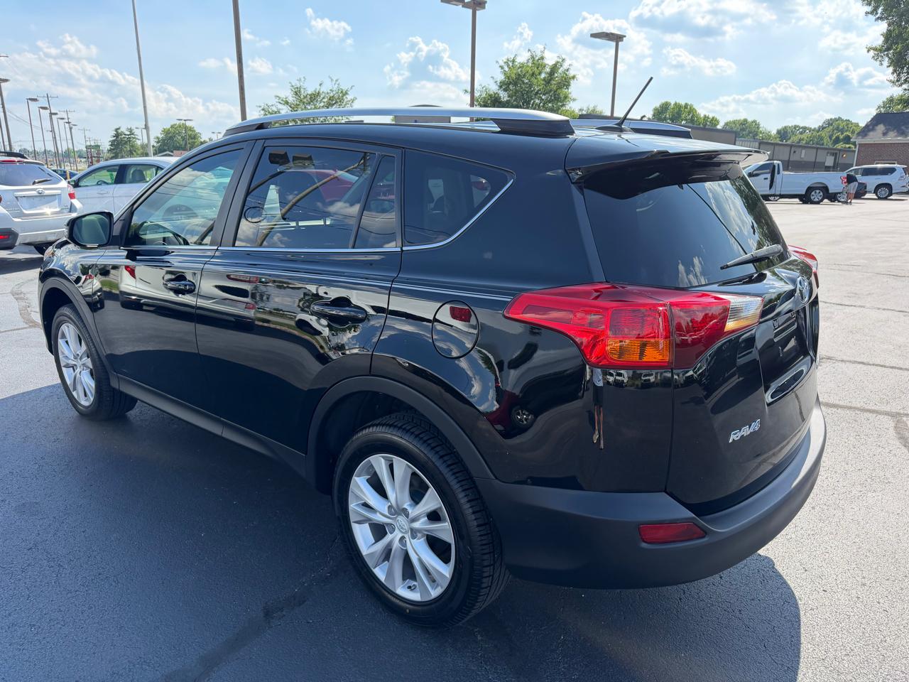 Toyota RAV4  2015