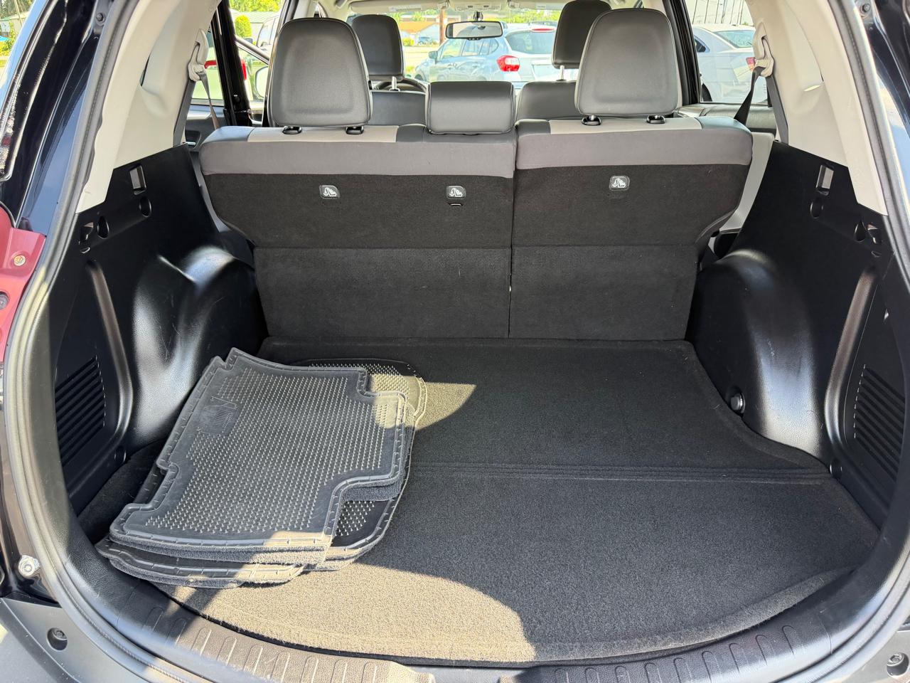 Toyota RAV4  2015
