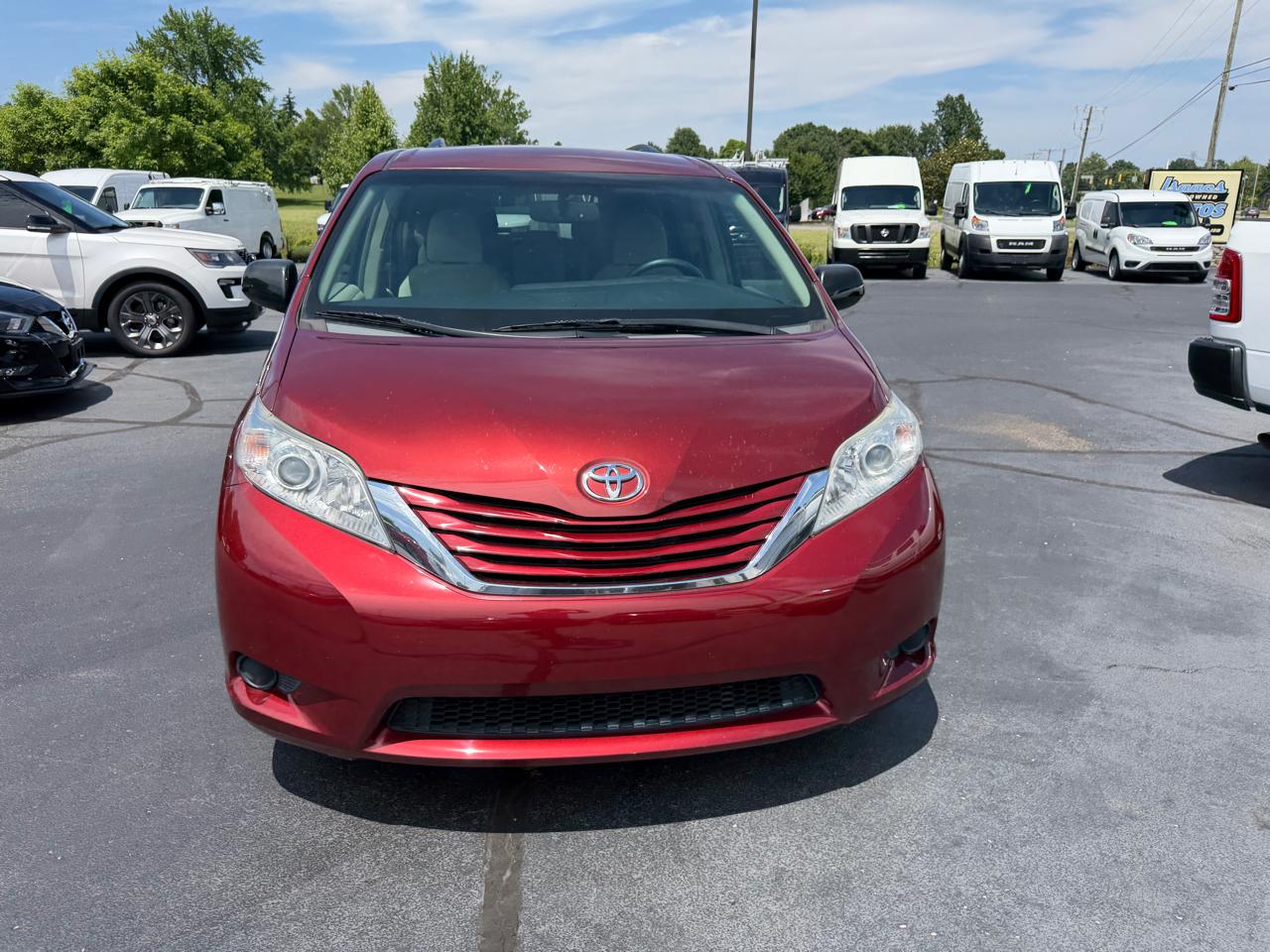 Toyota Sienna  2016